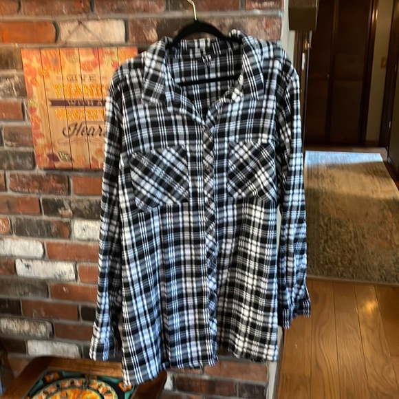 long tall sally Tops - Long Tall Sally Flannel shirt